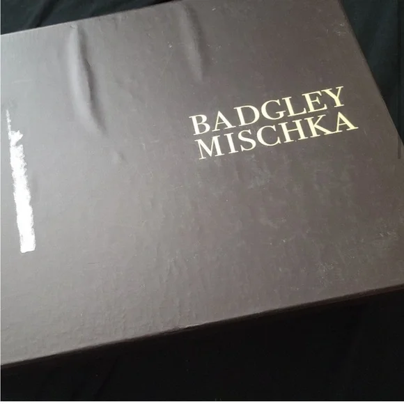 Badgley Mischka Opened Toe Shoes Size 9M - Picture 8 of 8